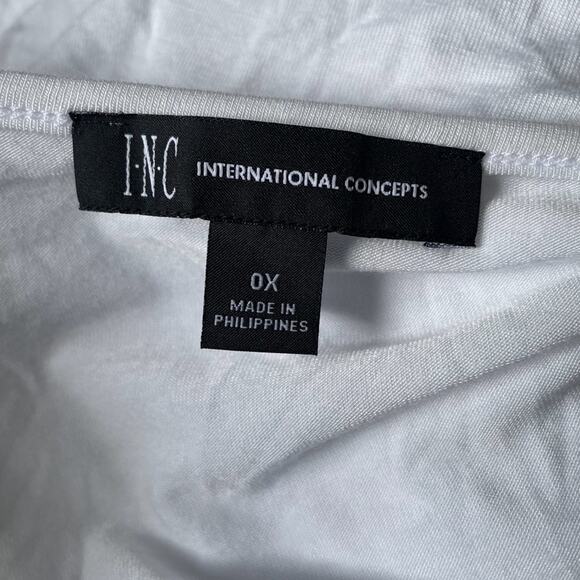 INC International Concepts Eyelet Twist-Front Top 0X - Picture 3 of 4